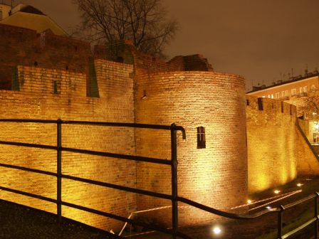 2007 - Warszawa - Mury obronne Starej Warszawy