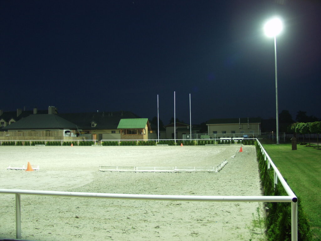 Lighting of the horse stud in Warka